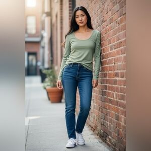 Jigsaw Sage Green Scoop Neck Long Sleeve Top Small